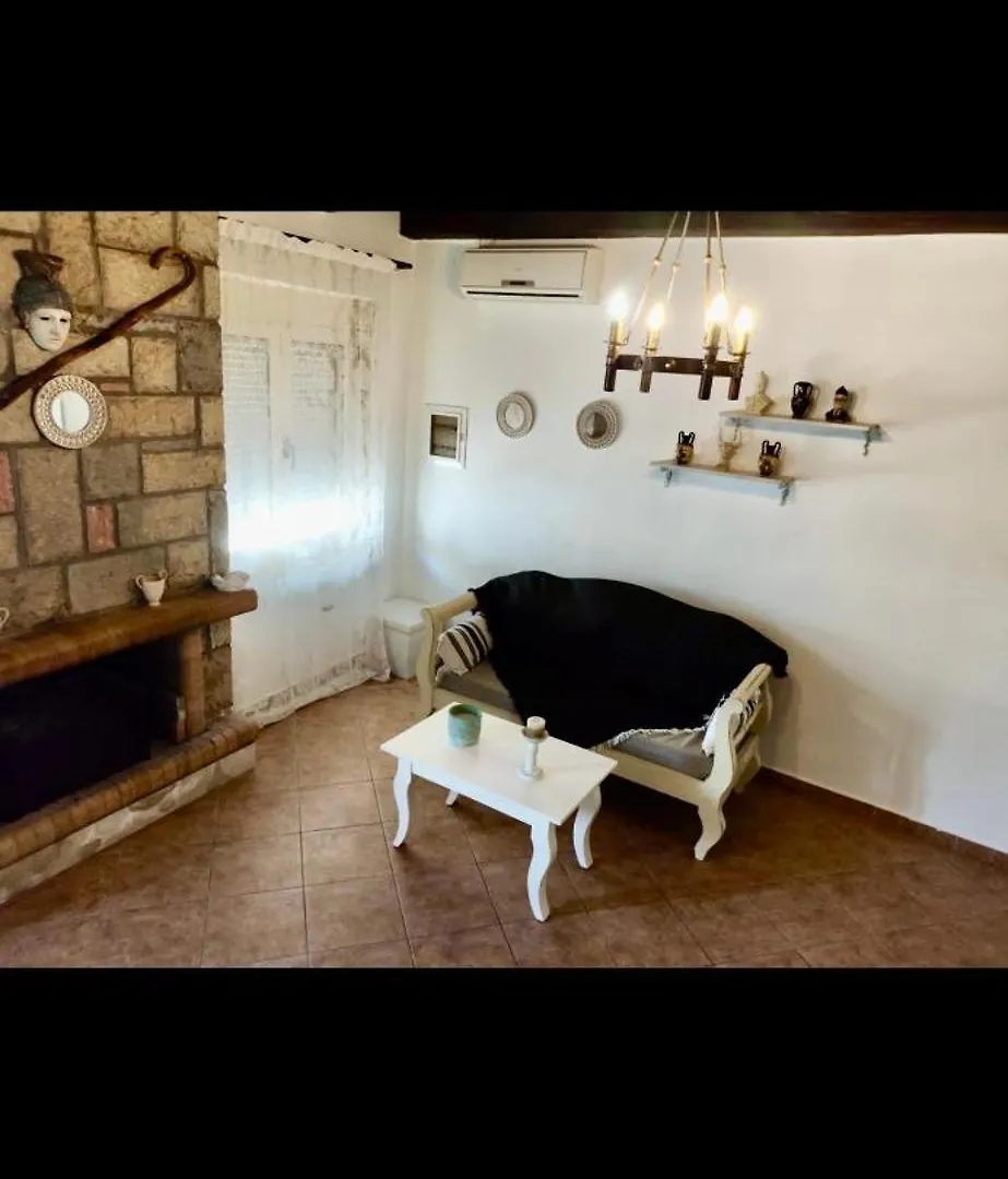 Holiday home Πέτρινη Οικία Με Εσωτερικό Τζάκι Villa Skalanion Greece
